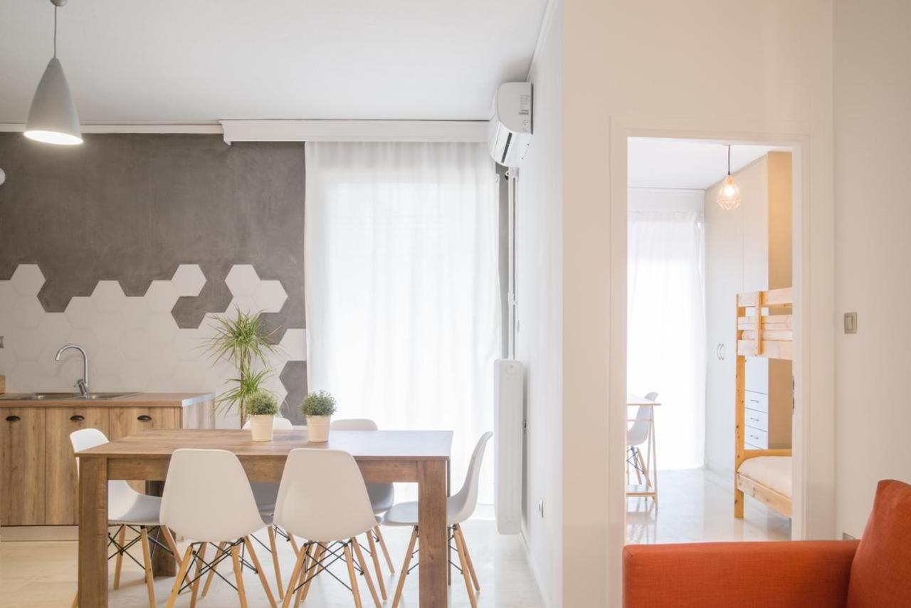 Cozy Apartment In Central Athens - Sleeps 5 Dış mekan fotoğraf